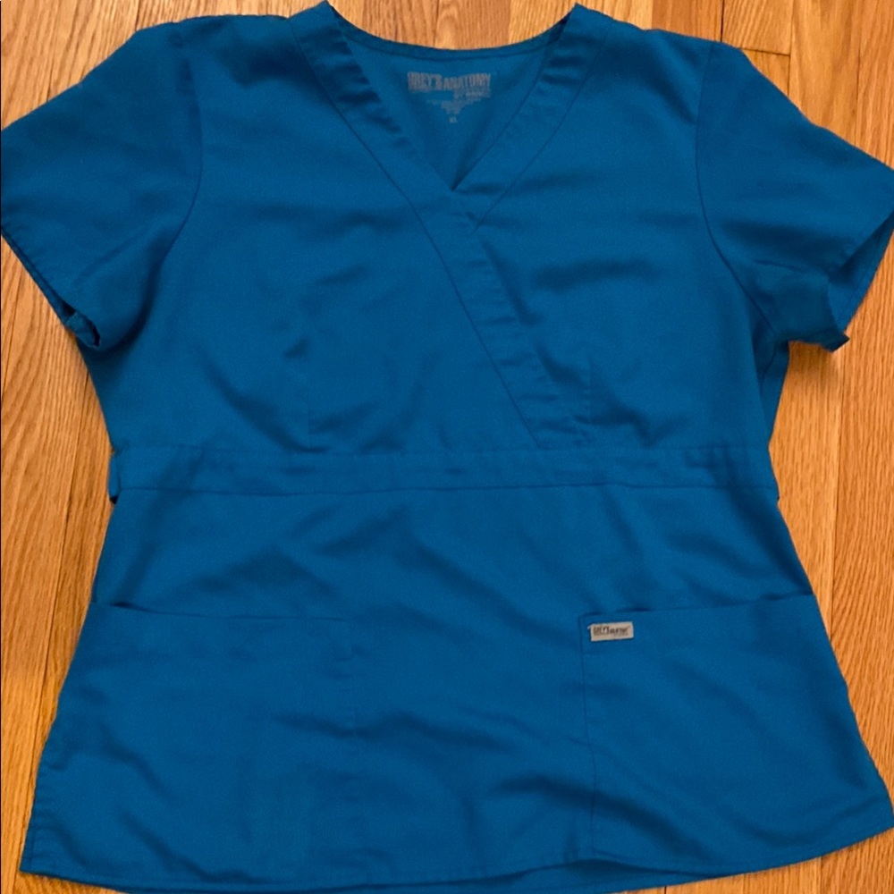 Grey's Anatomy Blue Fitted Wrap Short Sleeve Tee